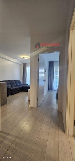 Apartament cu 2 camere, mobilat în Tractorul