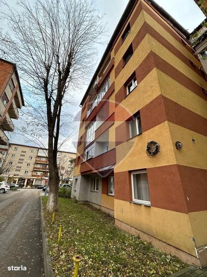 Inchiriez apartament cu 2 camere str. CLOSCA - CETATE - 2