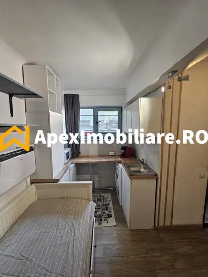 Garsonieră, mobilată în Calea Victoriei