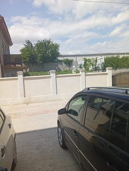 Casă cu 6 camere cu Teren 315 Mp în Pantelimon