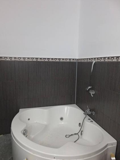 Casă cu Teren 112 Mp în Gruia