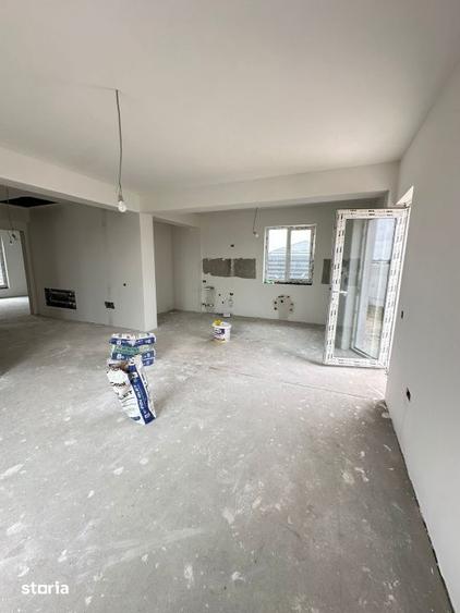 Casă cu 3 camere cu Teren 400 Mp în Central