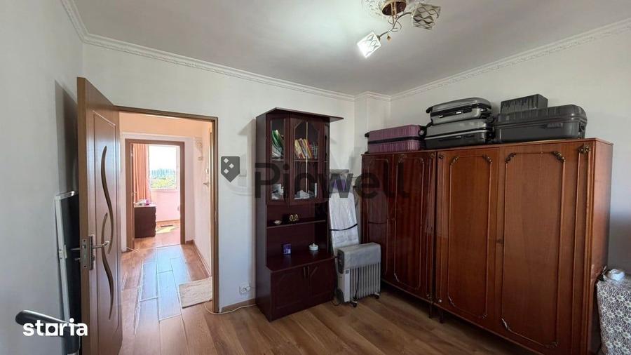 Apartament cu 3 camere, mobilat în Colentina
