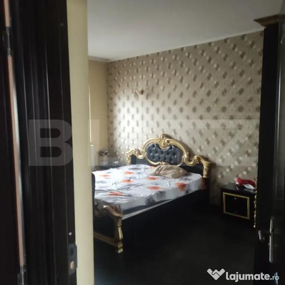 Casă cu 4 camere cu Teren 350 Mp în Valea Adâncă