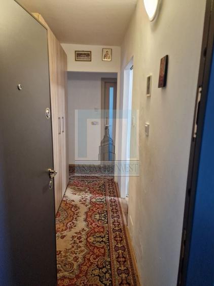 Apartament cu 2 camere decomandat în Craiter