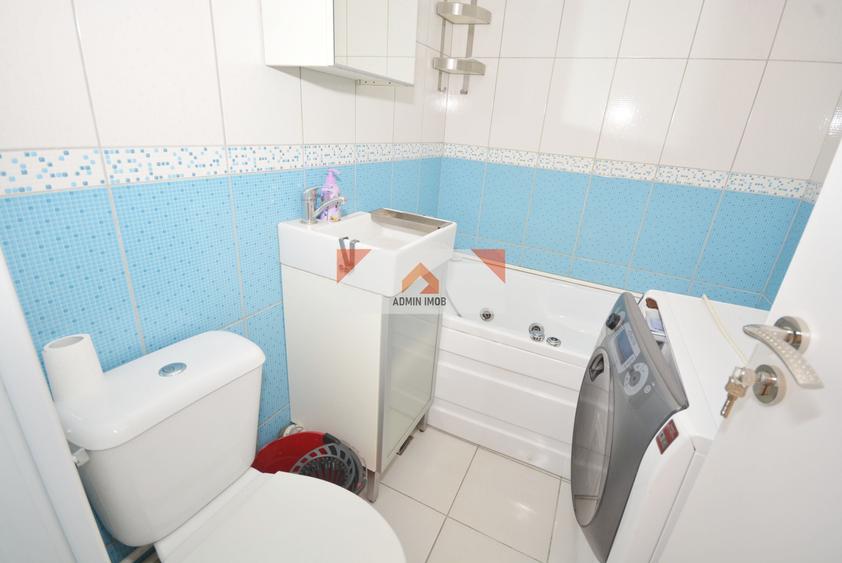 Apartament cu 2 camere decomandat în Drumul Taberei