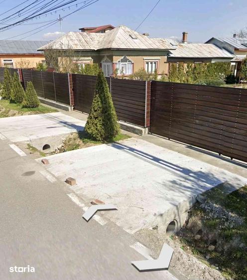 Casă cu 8 camere cu Teren 2529 Mp în Bolintin-Deal