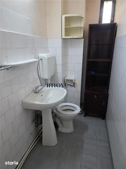 Apartament cu 3 camere decomandat în Soarelui
