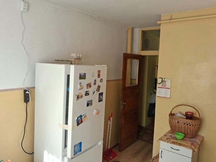 Apartament cu 2 camere decomandat, mobilat în Berceni
