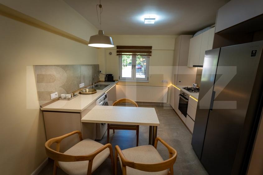 Apartament cu 3 camere decomandat, mobilat în Hunedoara