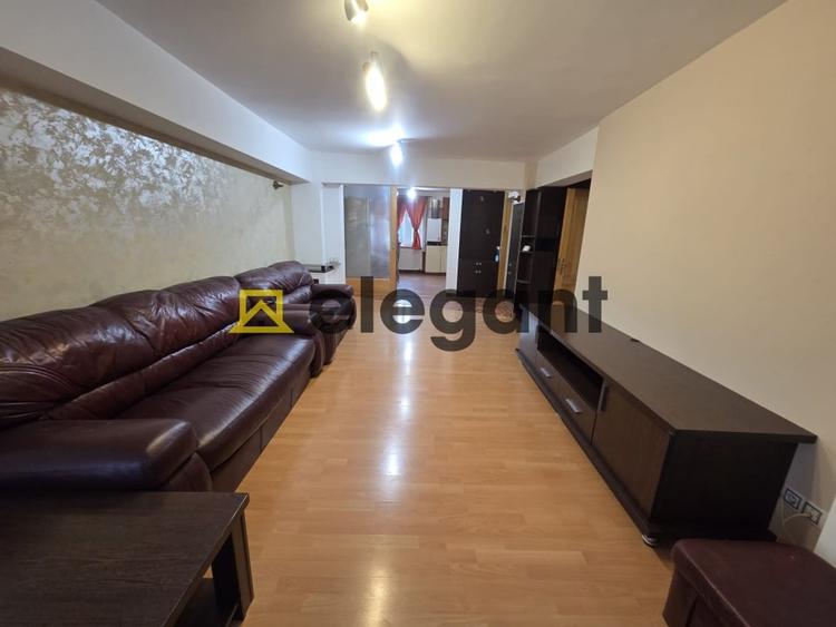 Apartament cu 4 camere decomandat, mobilat în Sărari