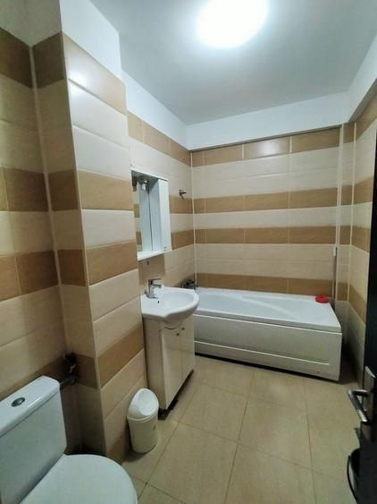 Apartament cu 2 camere decomandat în Palazu Mare