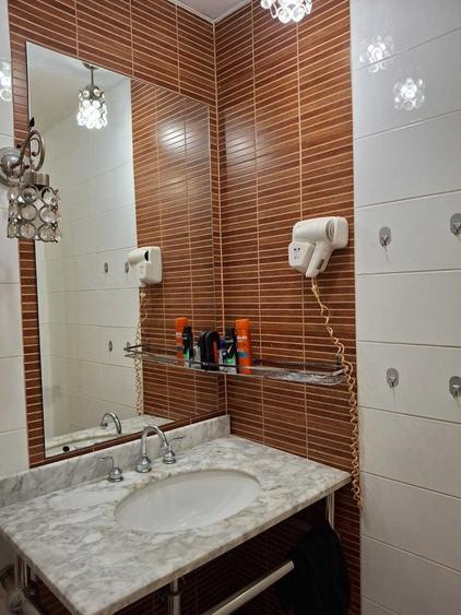 Apartament cu 2 camere decomandat în Runcu