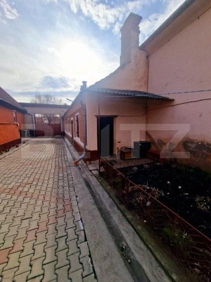 Casă individuală cu 4 camere cu Canalizare în Feldioara