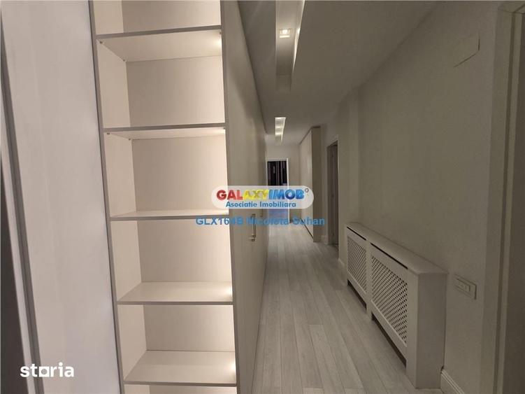 Apartament cu 5 camere în Nordului