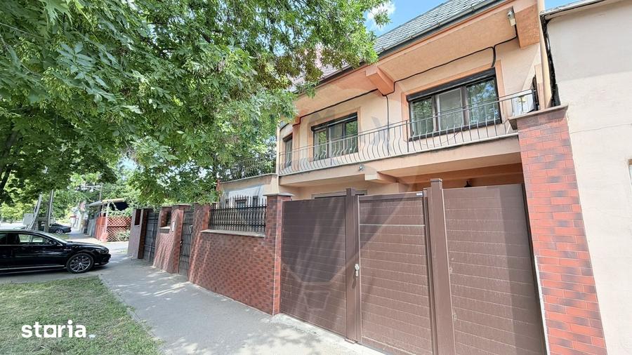 Casă cu 4 camere cu Teren 108.82 Mp în Radu Negru