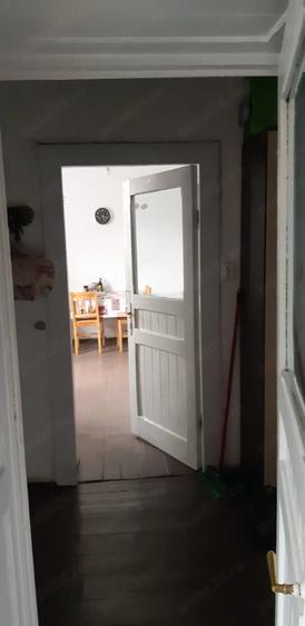 Casă cu Teren 74 Mp în Peștera (Petroșani)