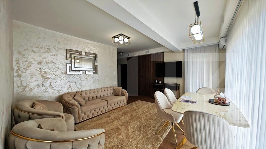 Apartament cu 3 camere decomandat, mobilat în Central