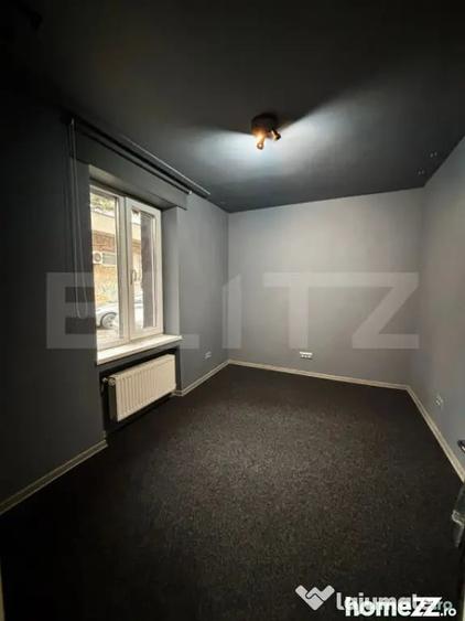 Apartament cu 4 camere decomandat în George Enescu