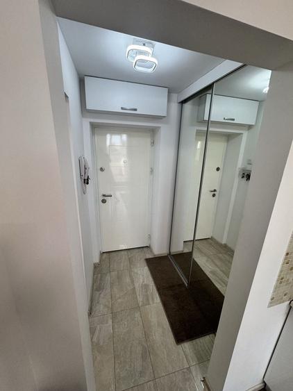 Apartament cu 2 camere semidecomandat în Ștefan cel Mare
