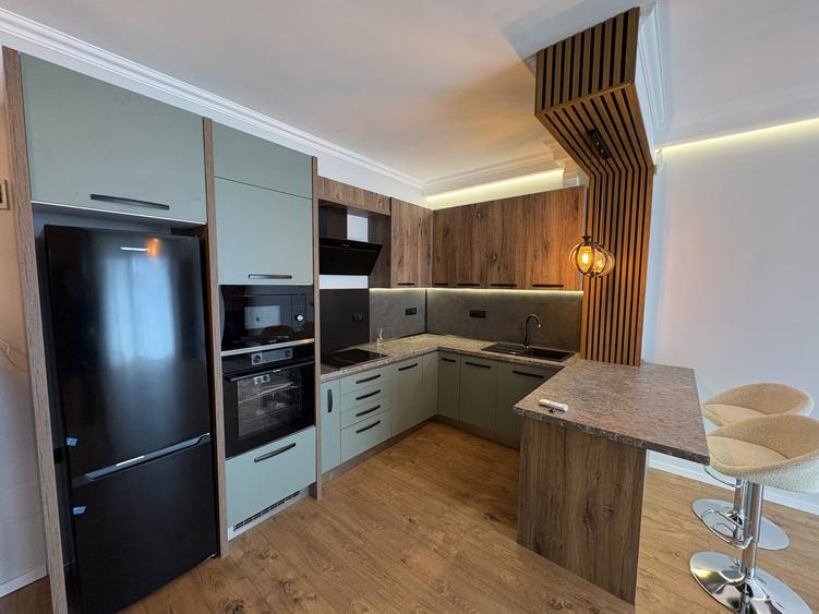 Apartament cu 2 camere semidecomandat, mobilat în Florești — fotografia 1
