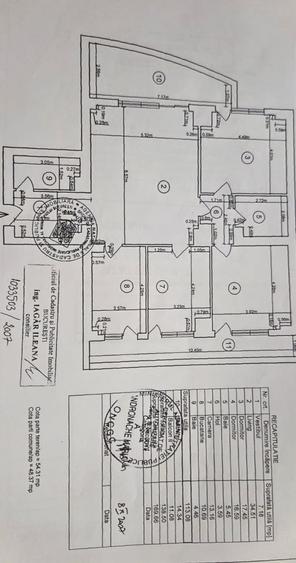 Apartament cu 4 camere semidecomandat în Barbu Văcărescu