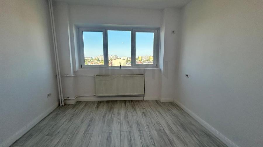 Apartament cu 3 camere decomandat, mobilat în Titulescu