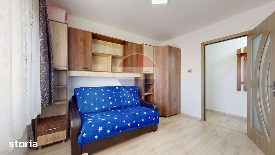 Apartament cu 3 camere decomandat, mobilat în Bartolomeu