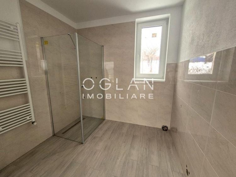 Casă individuală cu 4 camere cu Canalizare în Cisnădioara