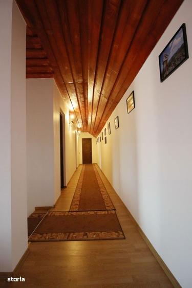 Casă cu 4 camere în Râu de Mori
