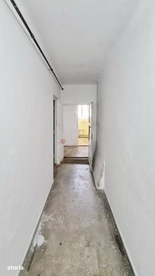 Apartament cu 4 camere decomandat în Bartolomeu