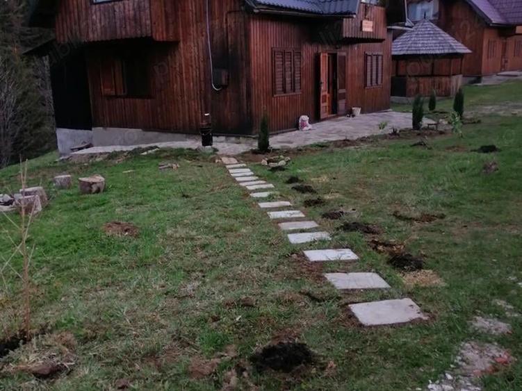 Casă individuală cu 4 camere cu Teren 2100 Mp în Poiana Stampei