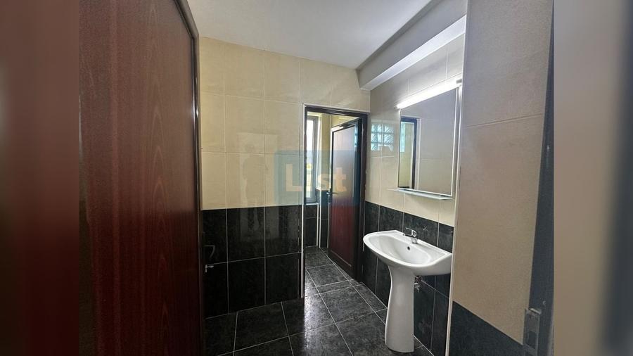 Spațiu comercial, de 630 mp, în Mărășești