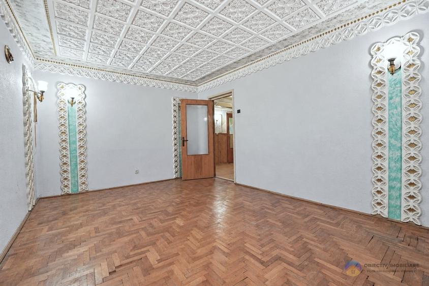 Apartament cu 3 camere decomandat în Dărmănești