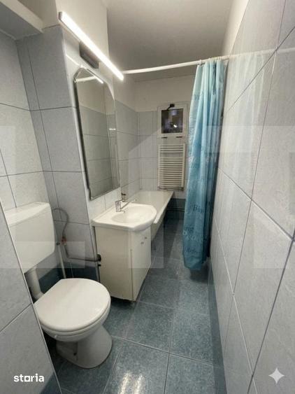 Apartament cu 4 camere semidecomandat în Circumvalațiunii