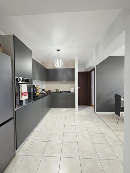 Apartament cu 2 camere decomandat în Ultimul leu