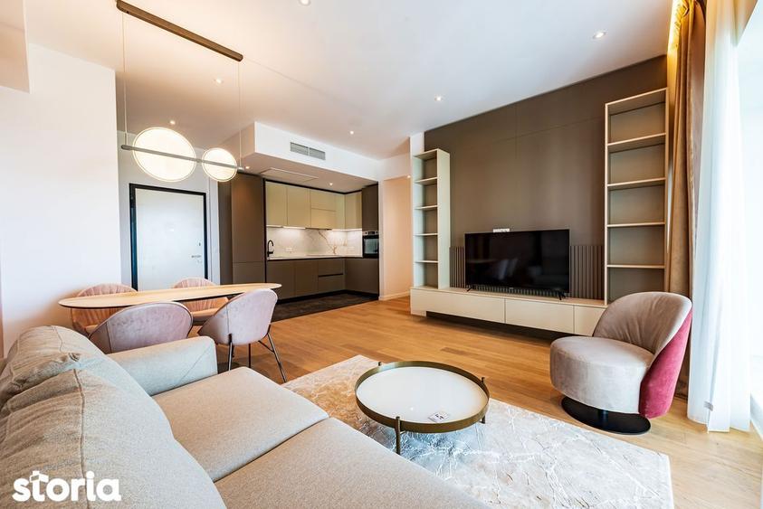 Apartament cu 3 camere, mobilat în Tei