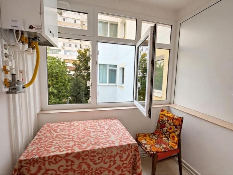 Apartament cu 2 camere decomandat în Mazepa 2