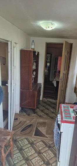 Casă cu 4 camere cu Teren 1800 Mp în Exterior Vest
