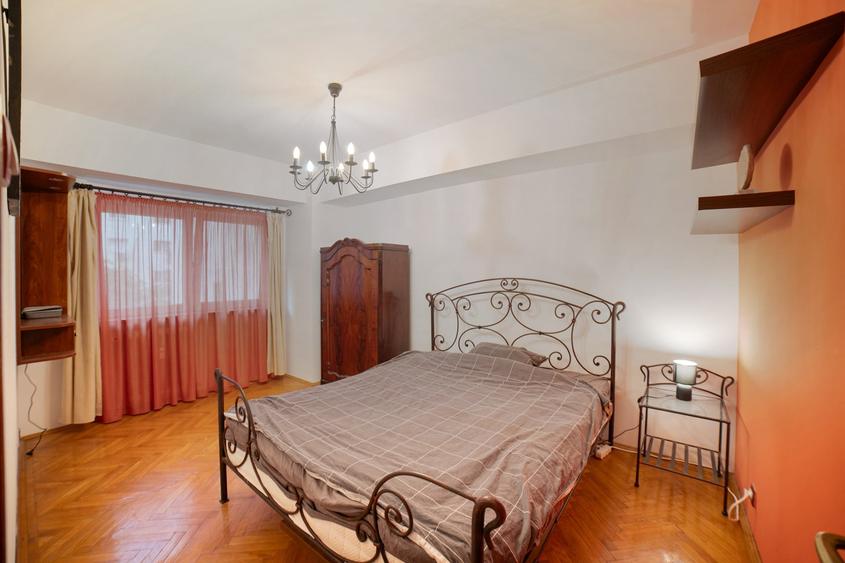 Apartament cu 4 camere decomandat, mobilat în Iancului