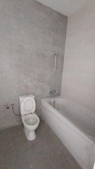 Apartament cu 3 camere decomandat în Găgeni