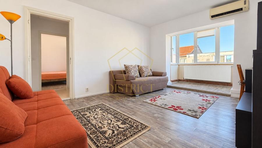 Apartament cu 2 camere semidecomandat, mobilat în Lipovei