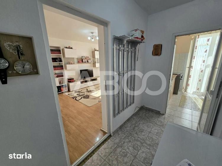 Garsonieră decomandată în Terezian