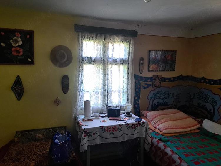Casă cu 3 camere cu Teren 2850 Mp în Stângăceaua