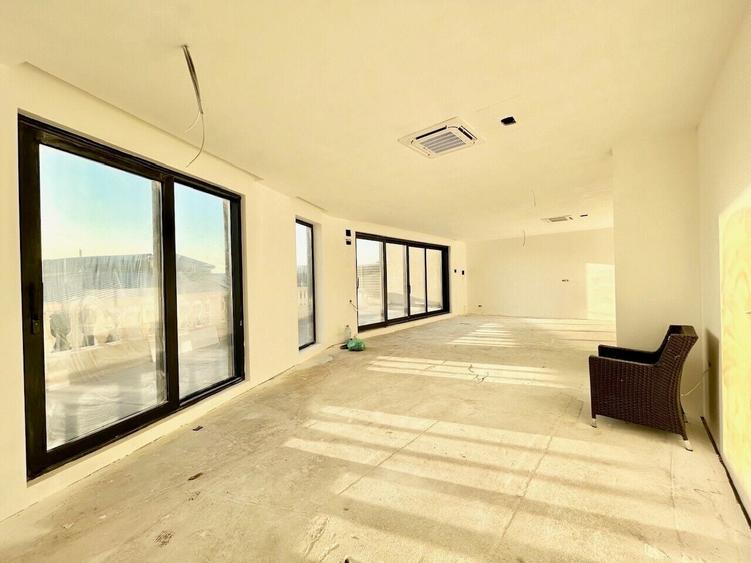 Apartament cu 3 camere decomandat în Herăstrău