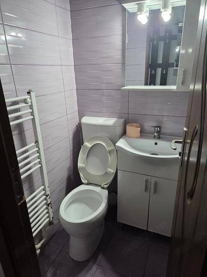 Apartament cu 2 camere semidecomandat în Micro 14