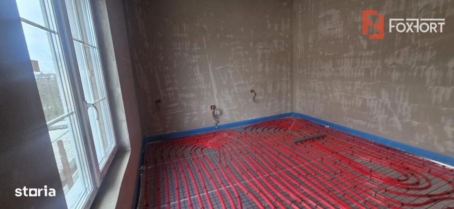 Casă cu 4 camere cu Teren 365 Mp în Central