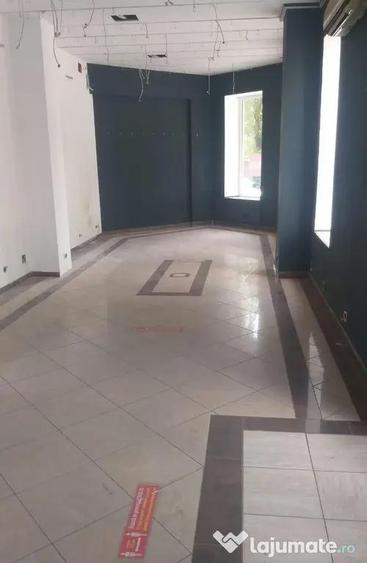 Spațiu comercial, de 570 mp, în Gara de Nord