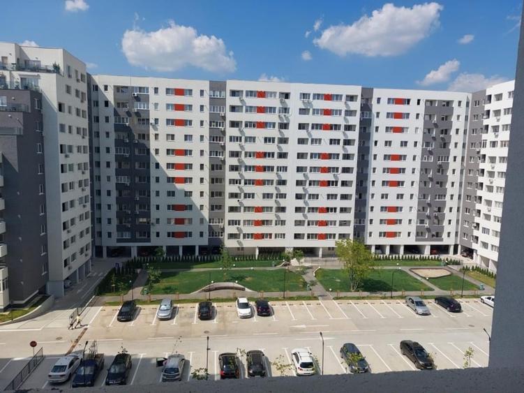 Apartament cu 2 camere decomandat în Păcii