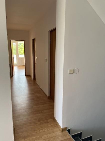 Casă cu 5 camere cu Teren 500 Mp în Virtuții